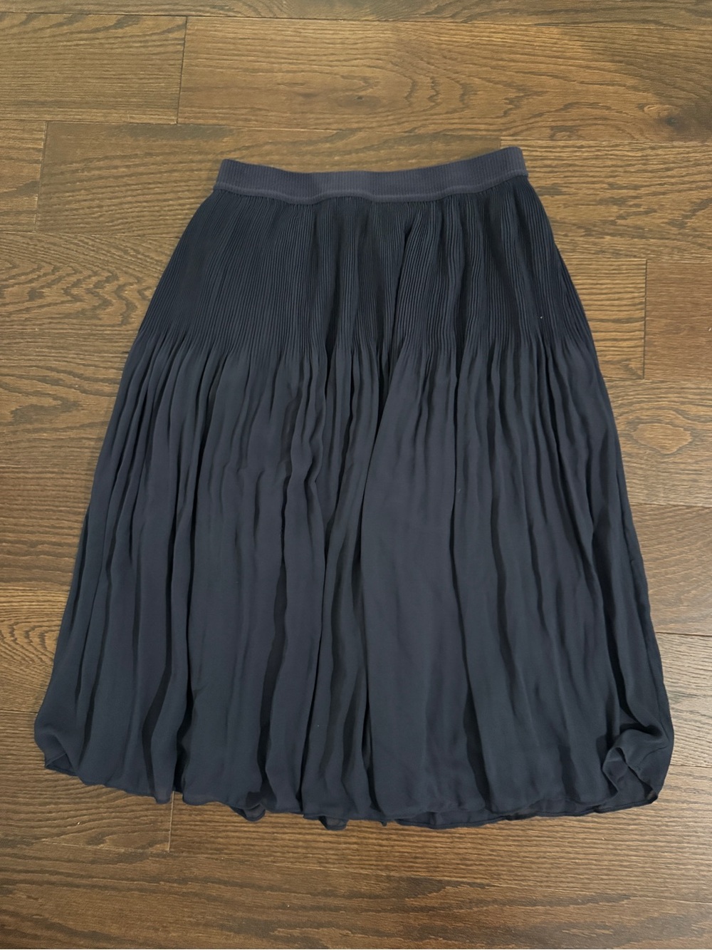 H&M Navy Pleated Midi Skirt with Elastic Waistband